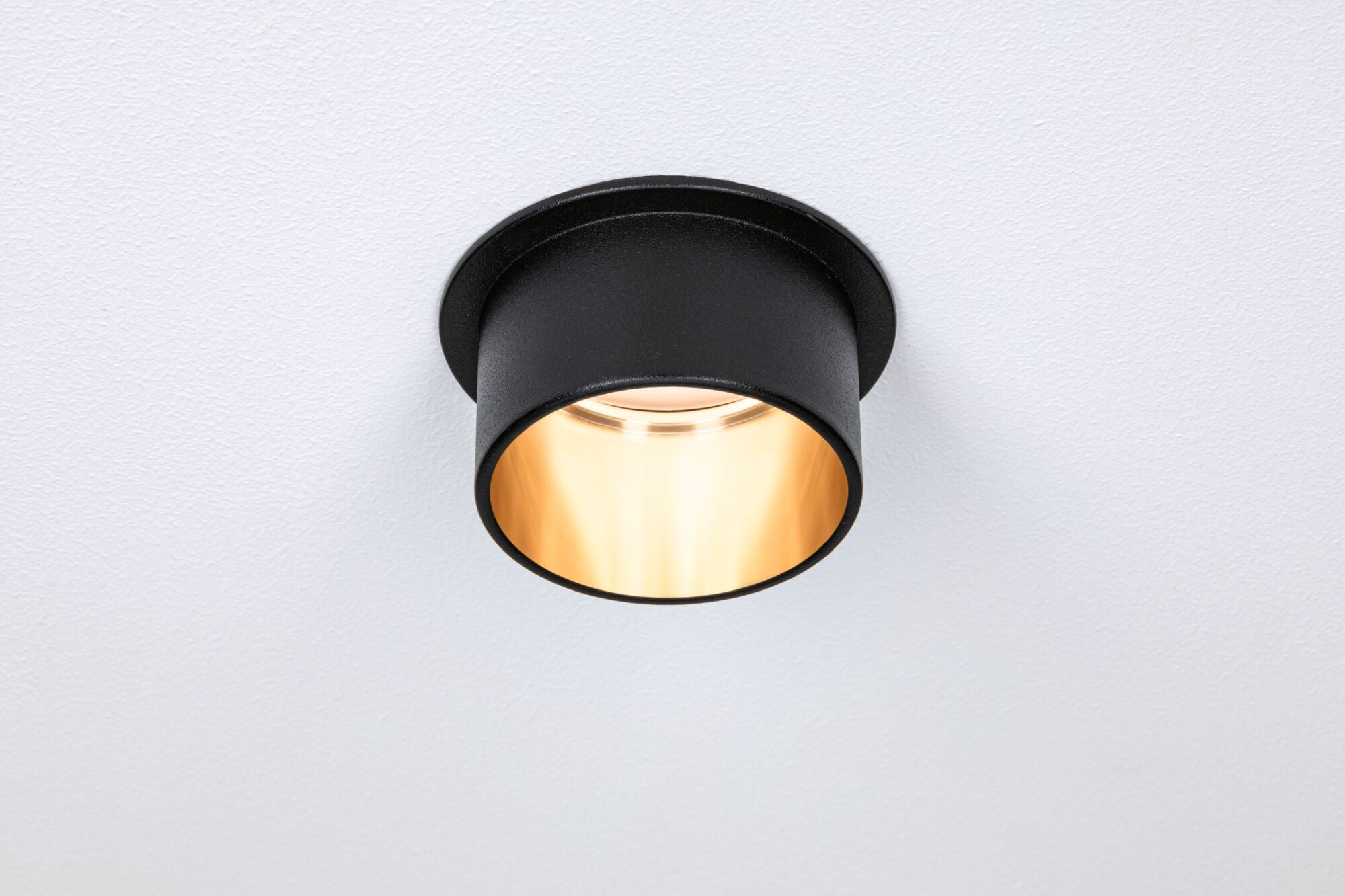 LED Einbauleuchte Gil Coin IP44 rund 68mm Coin 6W 470lm 230V dimmbar 2700K Schwarz matt/Gold